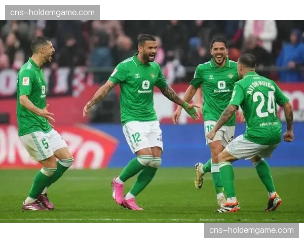 阿尔梅里亚公布对阵皇家贝蒂斯大名单,启用多名年轻球员意图提升活力 阿尔梅里亚公布对阵皇家贝蒂斯大名单,启用多名年轻球员意图提升活力