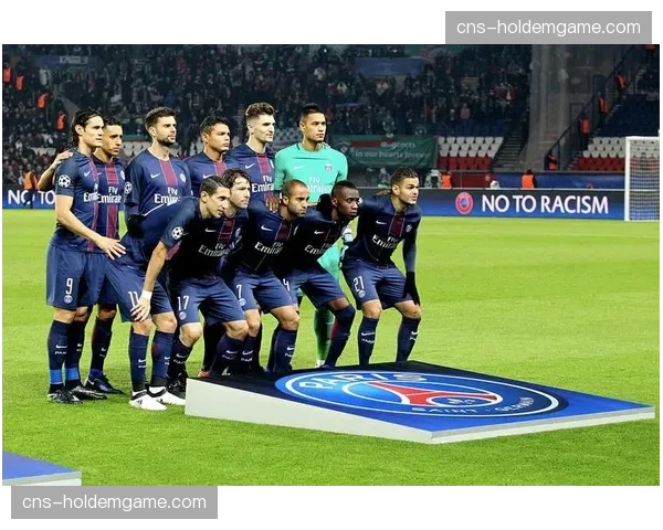 法甲争冠关键战前哨：巴黎vs里昂最新伤病报告出炉影响排兵布阵